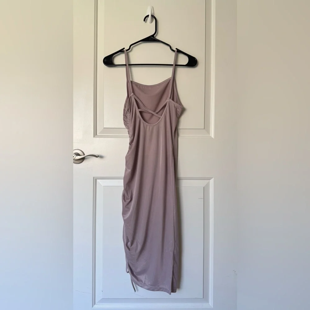 NWT Free People Intimately Talk About It Mini-To-Midi Slip-Maeve Chalk